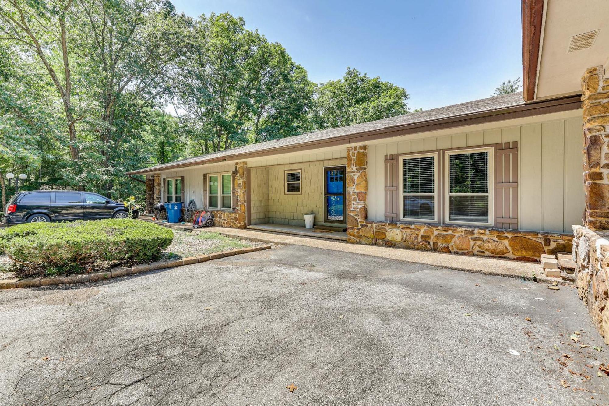 Serene Bella Vista Getaway Near Trails! Bagian luar foto
